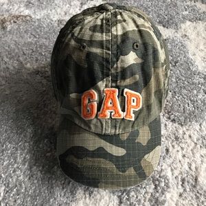 Gap camo baseball hat 4/5
